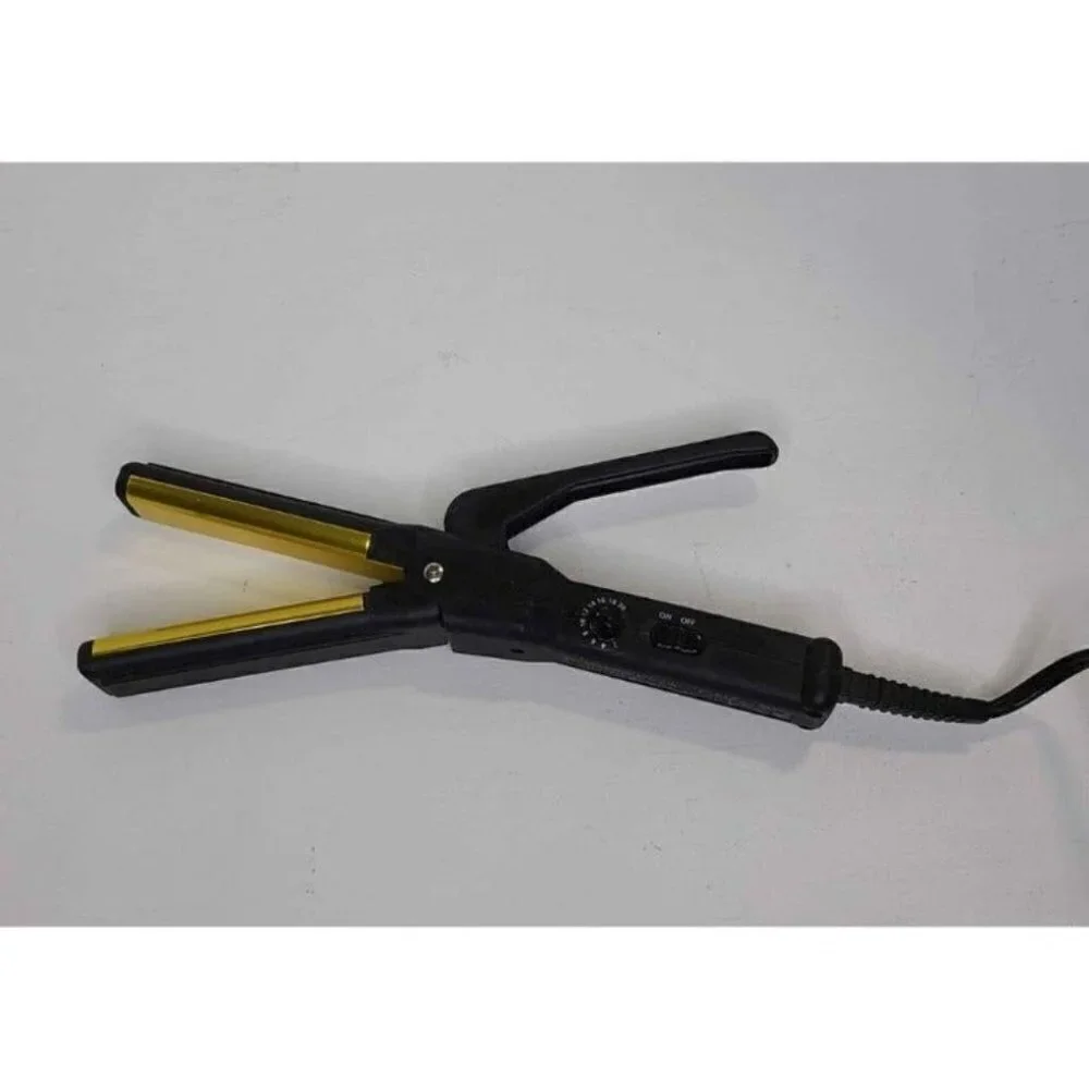Vidal Sassoon VS190 Hair Straightener  1 1/2